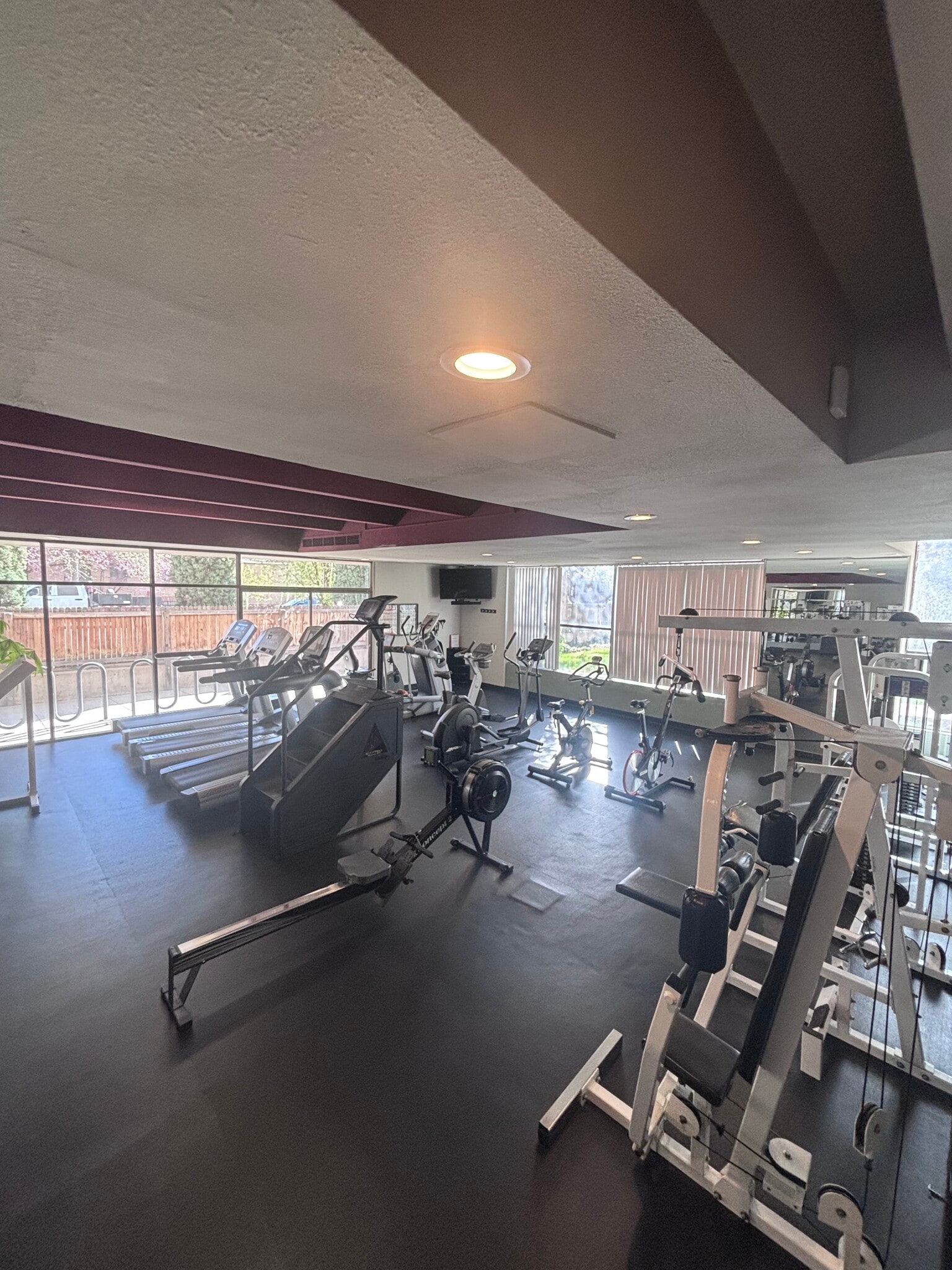 Gym Side 2 - 1433 N Williams St