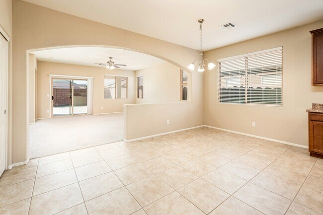 Building Photo - 17525 W Larkspur Dr