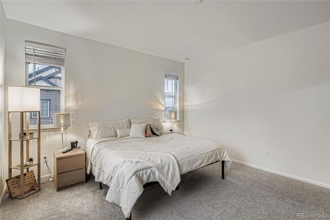 Building Photo - 8867 Snake River St