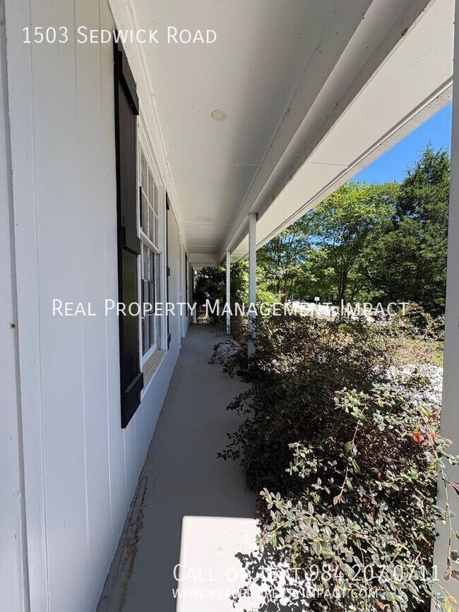 Building Photo - 1503 Sedwick Rd