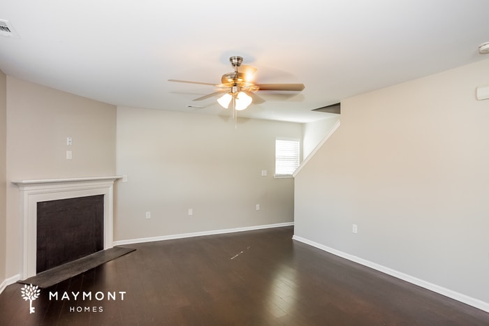 Building Photo - 1402 Kent Downs Ave SW