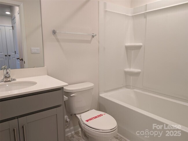 Building Photo - 9043 Lowfalls Ln