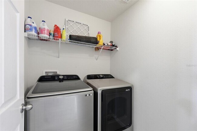 Building Photo - 19416 Roseate Dr