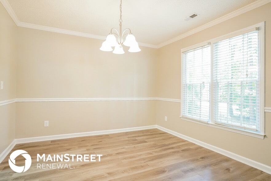 Building Photo - 3600 Hopper St