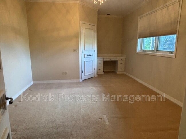 Building Photo - 3608 E Crest Mount Cir