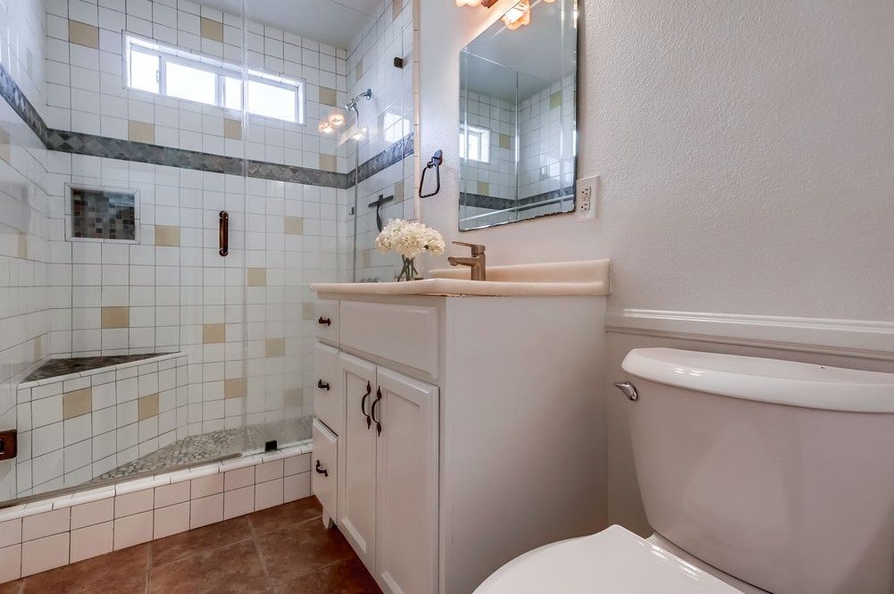 Building Photo - 4445 Marine