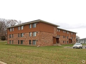 Building Photo - Indrive Apartments