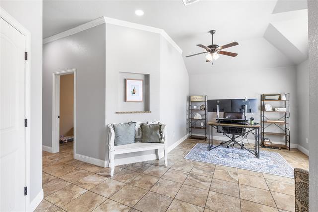 Building Photo - 617 Zachary Dr