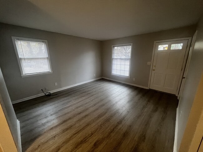 Building Photo - 6805 Reelfoot Lake Ct