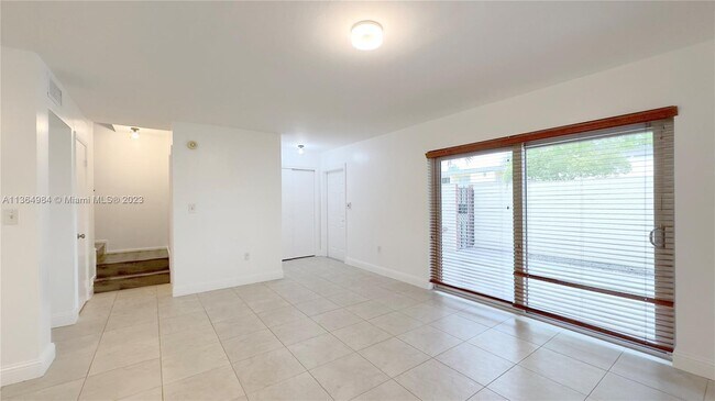 Building Photo - 8483 SW 137th Ave