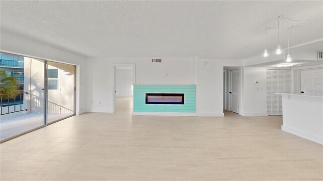 Building Photo - 301 87th Ave