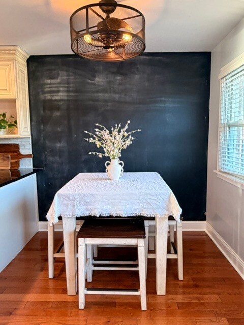 eat in Kitchen - 4605 Prairie Ave