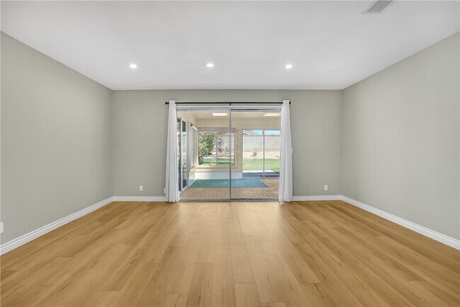 Building Photo - 44506 Sancroft Ave