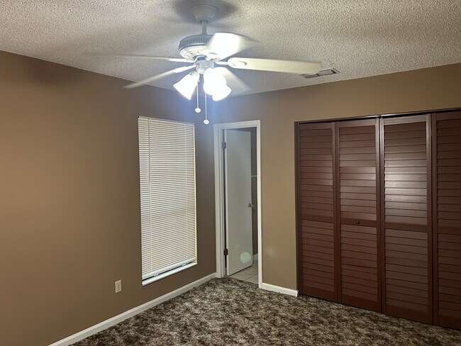 Building Photo - 3523 W Colony Cove Tl