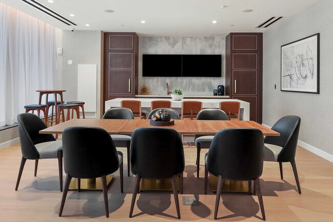 Building Photo - 370 Harrison Ave