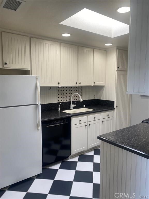 Building Photo - 3087 Via Serena N