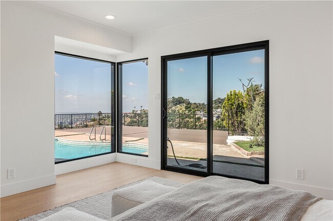Building Photo - 2155 Hercules Dr