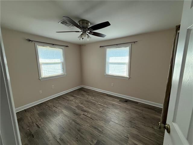 Building Photo - 616 Oriole St