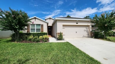 Building Photo - FOR RENT!!! SIMPLY STUNNING  3 BEDROOM 2 B...