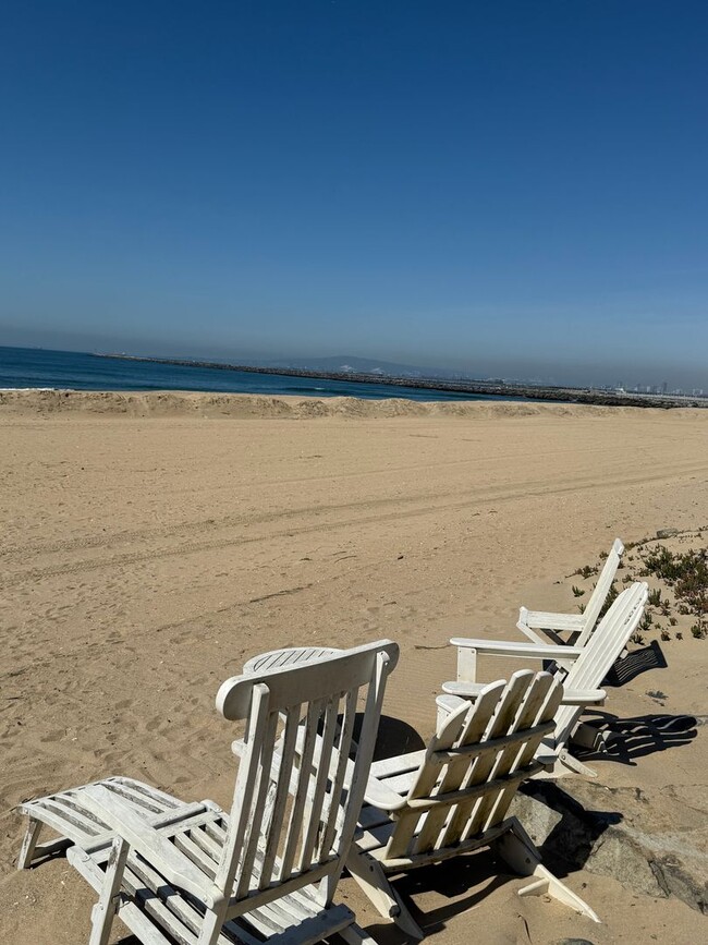 Building Photo - Surfside Colony Gated Community - Tri-Level Beachfront | 4Bd/2.5Ba | Ocean Views