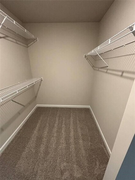 Building Photo - 1257 Fern Ridge Ct