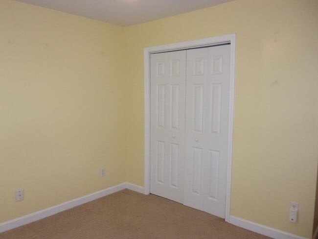 Building Photo - COMING SOON!! 3 Bedroom 2 Bath Home on over 1 Acre in York with Clover Schools