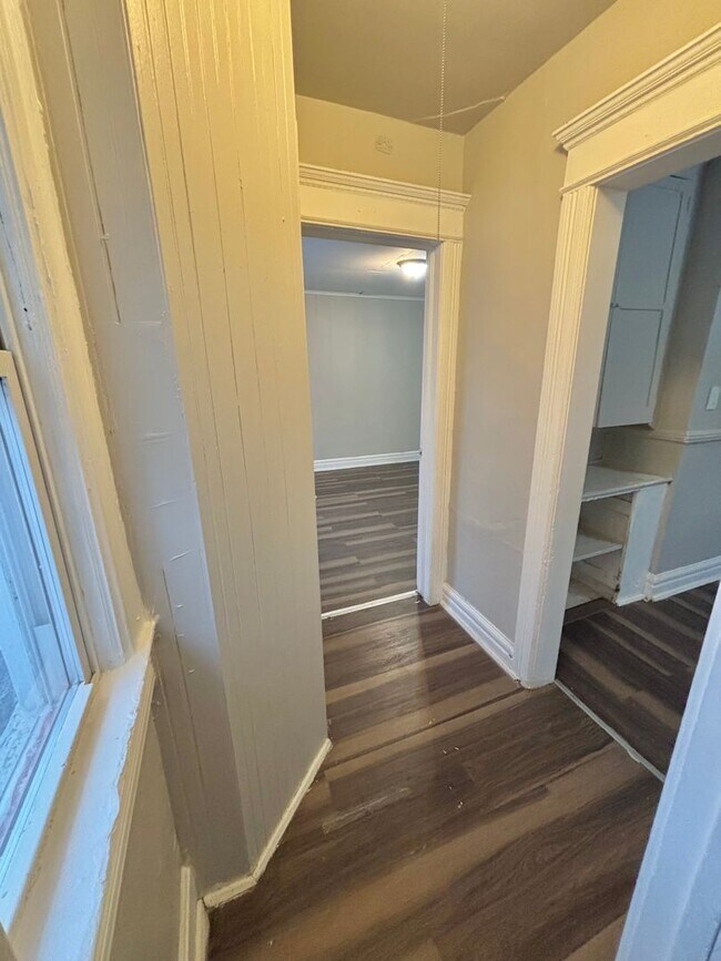 Building Photo - 148-152 Grand Avenue