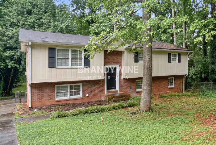 Building Photo - 1044 Baker Ln