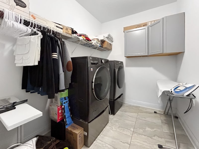 Building Photo - 9714 Provencal Ave