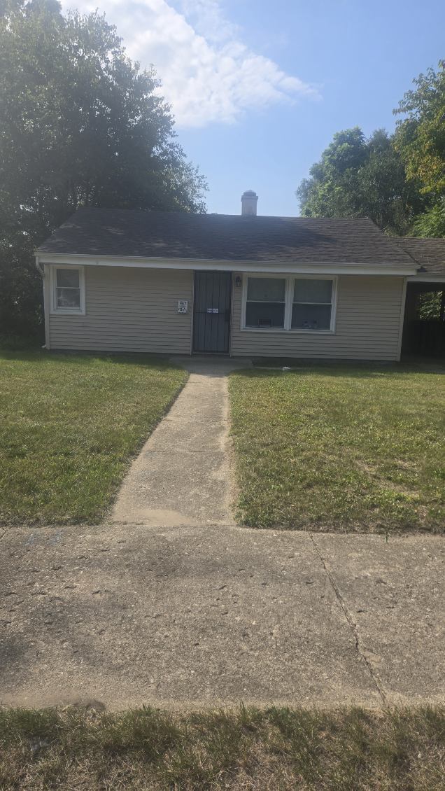 Primary Photo - Nice home in a great area