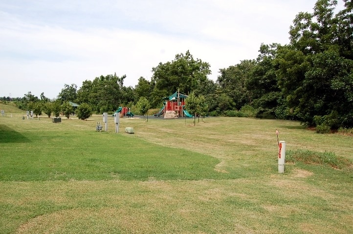 Neighborhood park - 6188 W Milliken Bnd