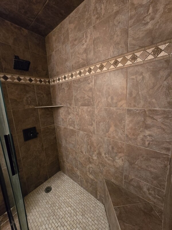 Building Photo - 505 E Acker Tap St