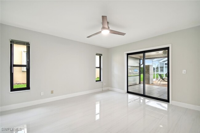 Building Photo - 1101 SW 51st Terrace