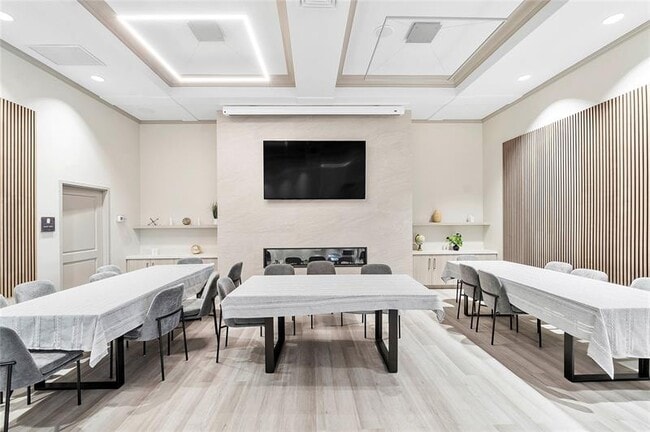 Building Photo - 8215 NW 125th Ln