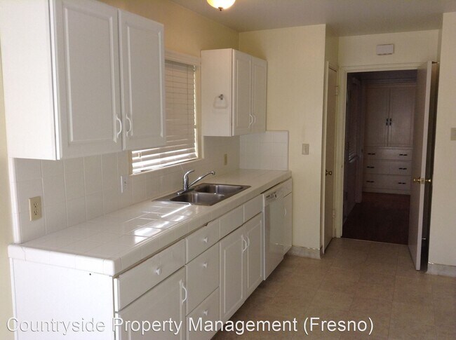 Building Photo - 2 br, 1 bath House - 1136 W. Harvard Avenue