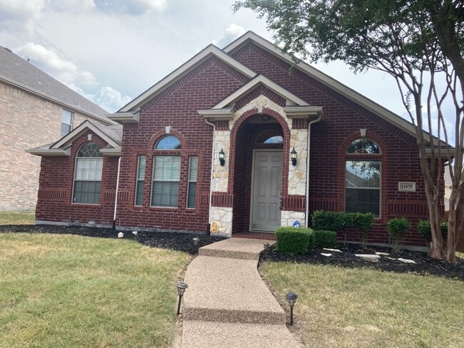 Building Photo - 3 Bed 2 Bath House For Lease in Frisco, Te...