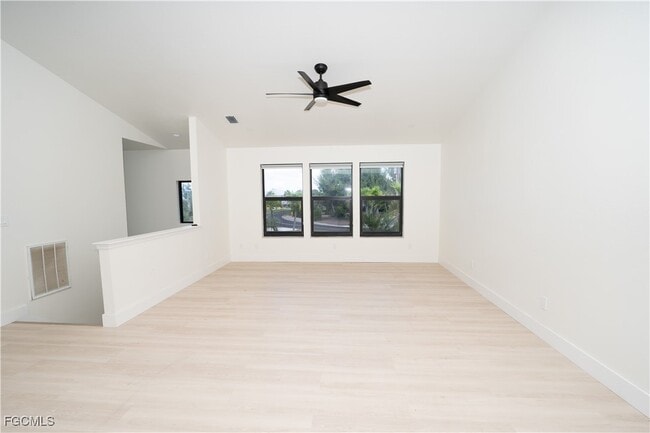 Building Photo - 1784 Bunting Ln