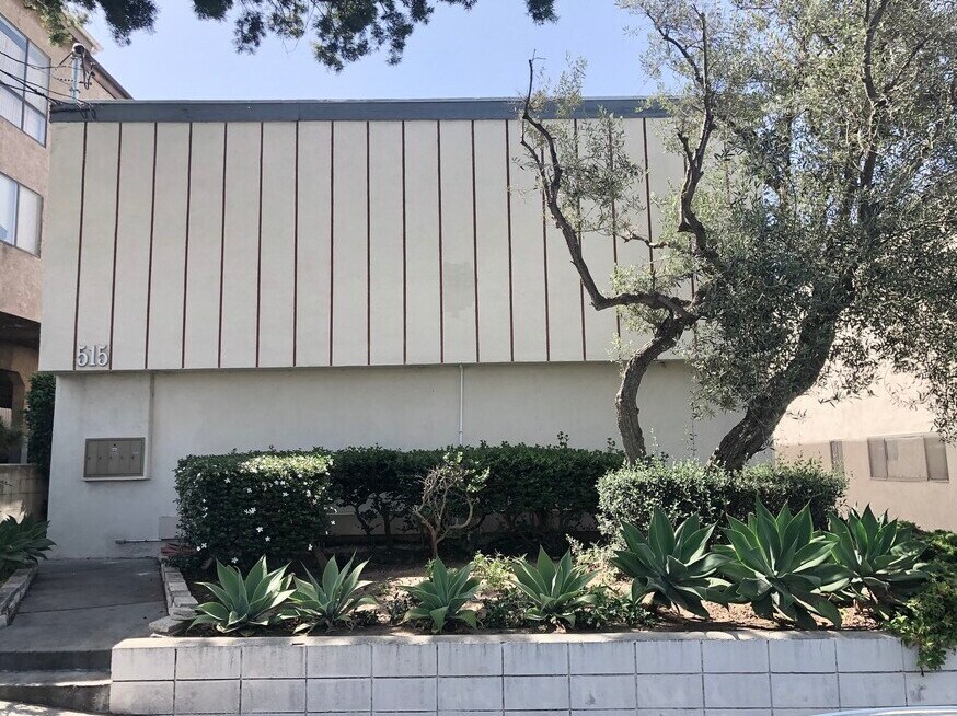 Building Photo - 515 Pier Ave