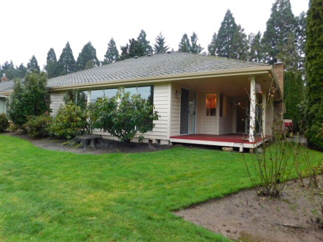 Building Photo - 3Bd/2Ba Single Story Home-For viewing!