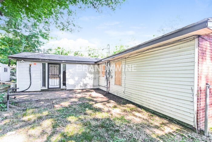 Building Photo - 4825 Cottonwood Rd