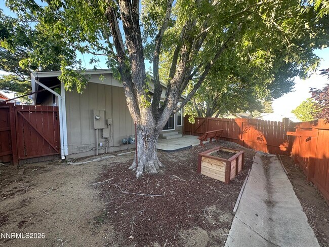 Building Photo - 1500 Ellendale Ct