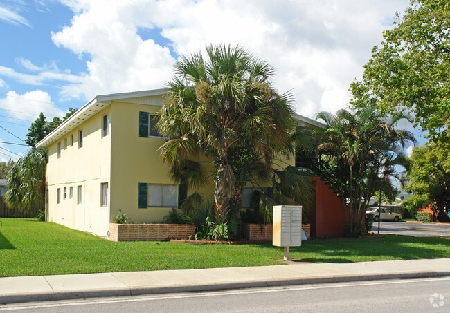 Building Photo - Lighthouse Apartments