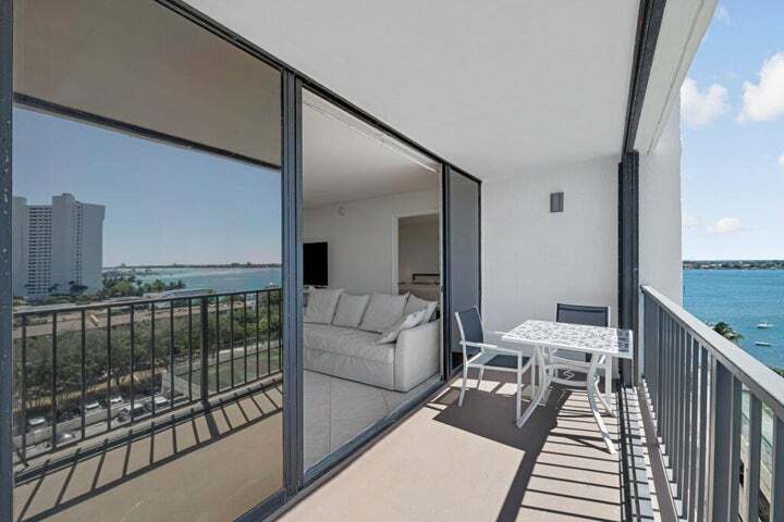 Building Photo - 5600 N Flagler Dr