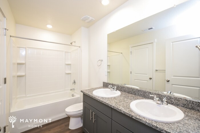 Building Photo - 13457 Oneida Ln