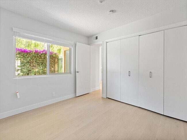 Building Photo - 1822 Spreckels Ln