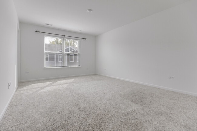 Building Photo - 632 Wolverine Dr