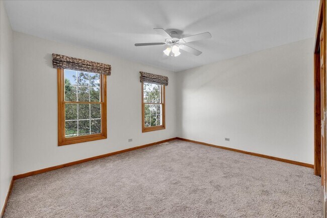 Building Photo - 24963 Heritage Oaks Dr