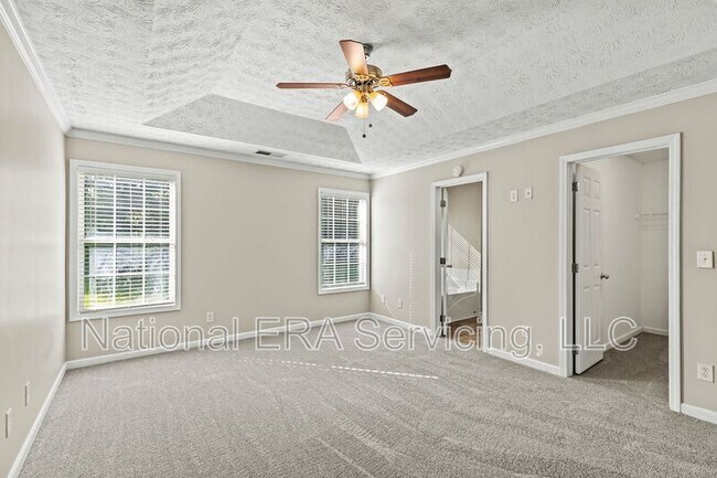 Building Photo - 185 Vintage Dr