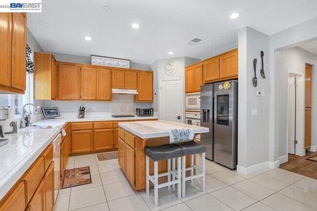 Building Photo - 2913 Haddington Ct