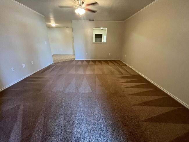 Building Photo - 314 N Clinton Ave